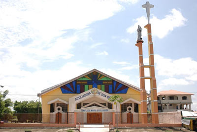 Vista panoramica de la iglesia en San Antonio